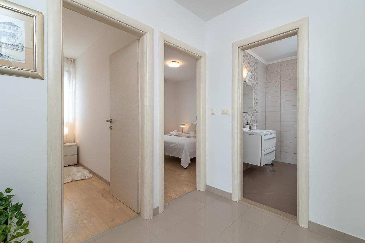Apartman Marino Trogir Buitenkant foto