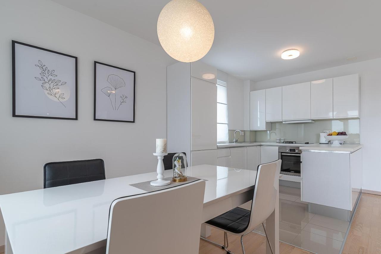 Apartman Marino Trogir Buitenkant foto
