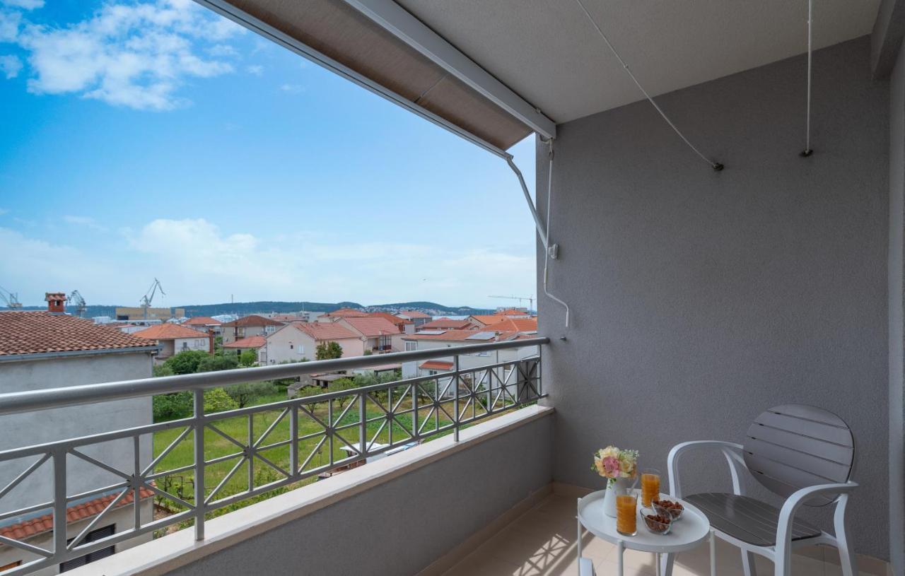 Apartman Marino Trogir Buitenkant foto