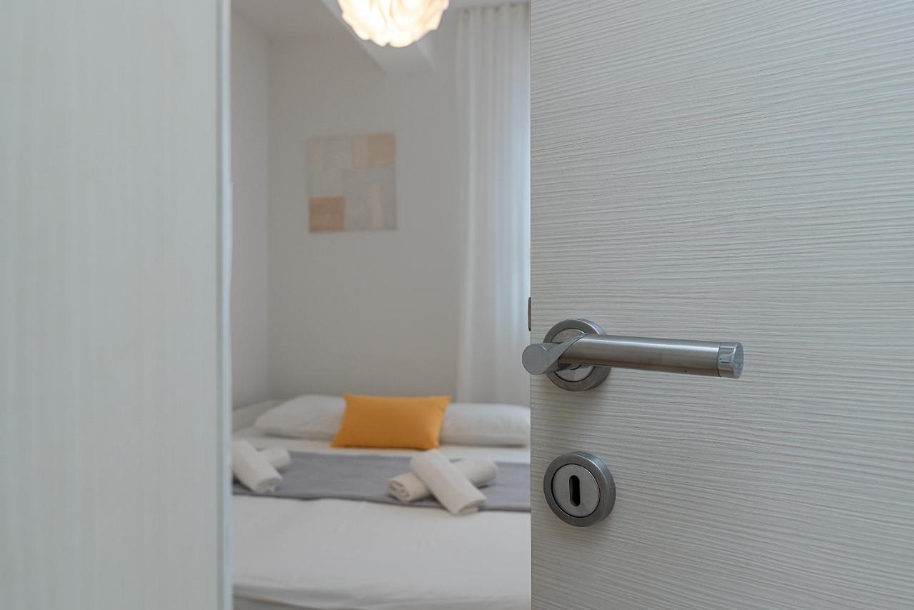 Apartman Marino Trogir Buitenkant foto