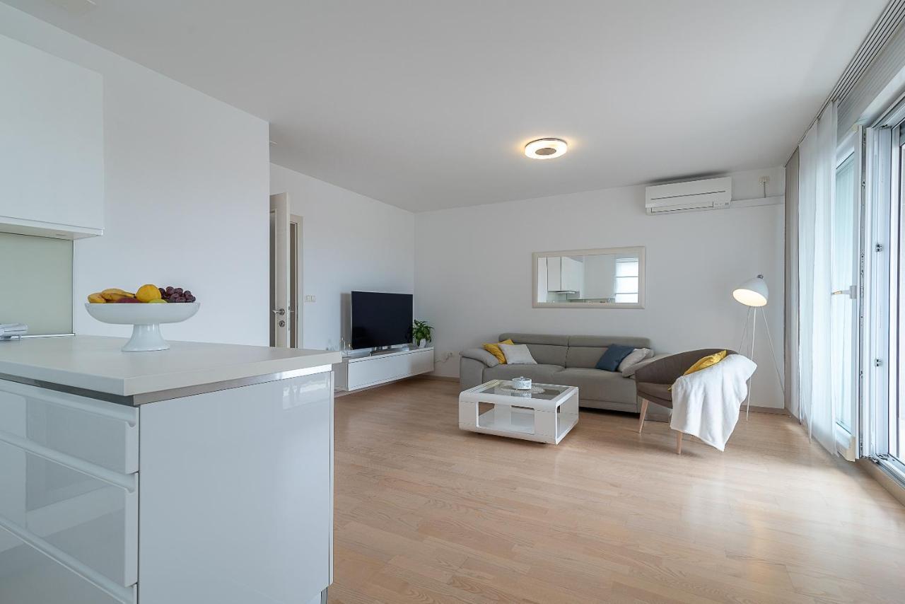 Apartman Marino Trogir Buitenkant foto